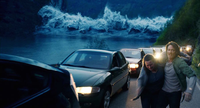 Disaster movie - huge wave